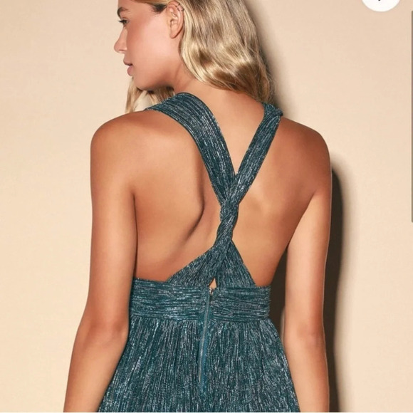 Lulu’s Ailey Gold and Teal Metallic Plunge Skater Dress Size Small - Picture 3 of 12